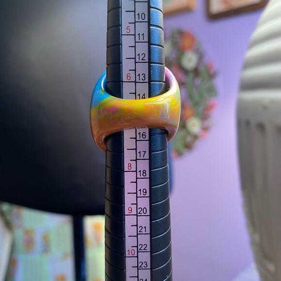 Colorful Statement Ring - Picture 6 of 6